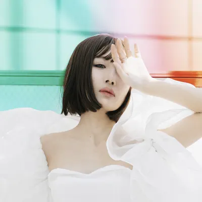 Listen to LUNA GOAMI, watch music videos, read bio, see tour dates & more!