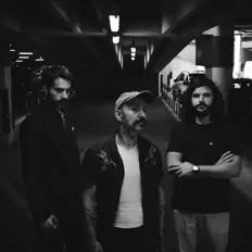 Dengarkan Black Elephant, tonton video musik, baca bio, lihat tanggal tur & lainnya!