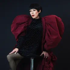 Dengarkan Gallantique Kazue, tonton video musik, baca bio, lihat tanggal tur & lainnya!