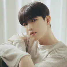 Listen to KIM JAE HWAN, watch music videos, read bio, see tour dates & more!