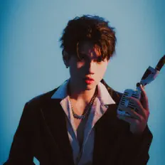 Listen to 陳以謙, watch music videos, read bio, see tour dates & more!