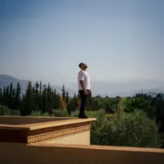 Escucha a Bayadis, mira vídeos musicales, lee la biografía, consulta fechas de giras y mucho más.