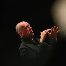 Listen to Hervé Niquet, watch music videos, read bio, see tour dates & more!