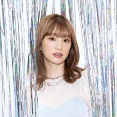 Ayaka Segawaを聴いたり、ミュージックビデオを鑑賞したり、経歴やツアー日程などを確認したりしましょう！