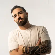 Listen to Rosario Miraggio, watch music videos, read bio, see tour dates & more!