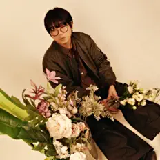 Ascolta Sin Do Hyun, guarda video musicali, leggi la biografia, vedi le date del tour & altro!