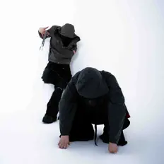 收听 TEAM NY、观看音乐视频、阅读小传、查看巡演日期等 ！