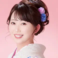 Dengarkan Sayuri Taki, tonton video musik, baca bio, lihat tanggal tur & lainnya!
