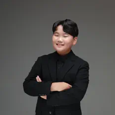 김응철을(를) 듣고, 뮤직 비디오를 보고, 약력을 읽고, 투어 일정 등을 확인하세요!