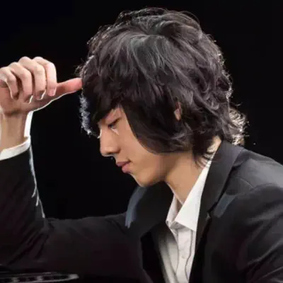 Listen to Jiarui Cheng, watch music videos, read bio, see tour dates & more!