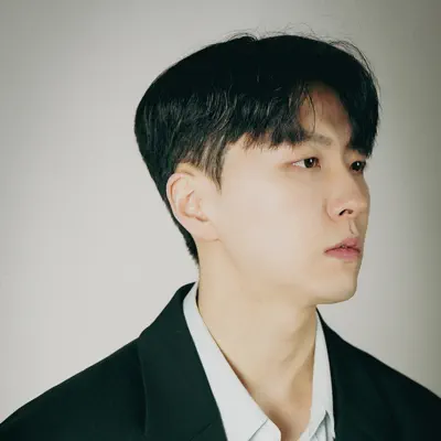 Listen to 유태, watch music videos, read bio, see tour dates & more!