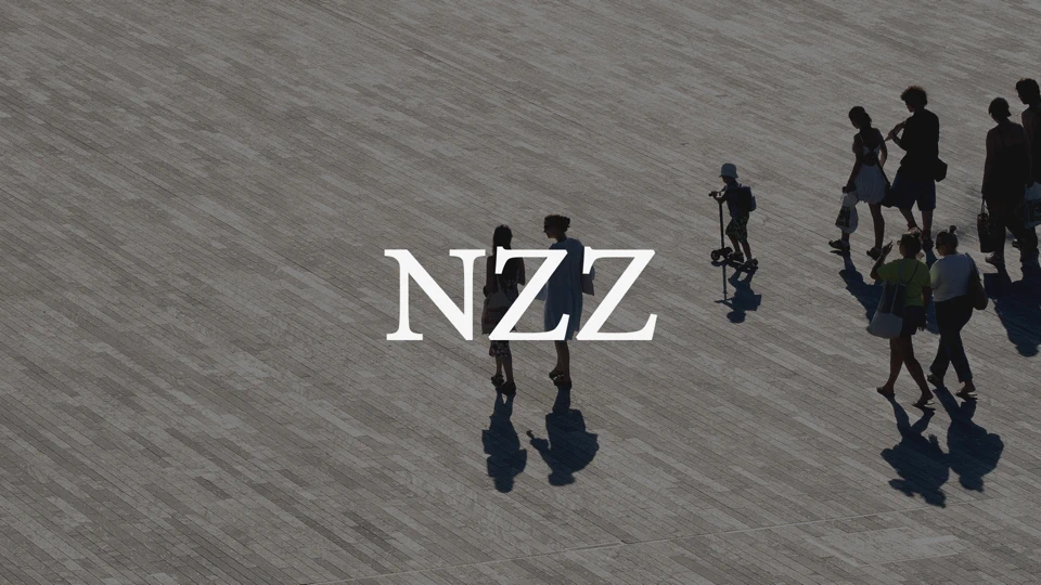 NZZ News App Store product page header