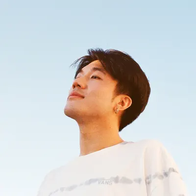 Listen to 力齊 Lichi, watch music videos, read bio, see tour dates & more!
