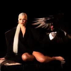 Listen to Bárbara Bandeira, watch music videos, read bio, see tour dates & more!