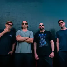 Listen to Duman, watch music videos, read bio, see tour dates & more!