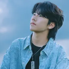 Escucha a LEE BUM JUN, mira videos musicales, lee su biografía, consulta las fechas de las gira y más.