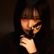 Escucha a Ruru, mira videos musicales, lee su biografía, consulta las fechas de las gira y más.