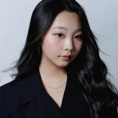 Luister naar Kim Mi Jeong, bekijk muziekvideo's, lees de bio, bekijk de tourdata, en meer!