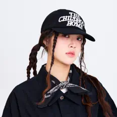 收听 Ellui、观看音乐视频、阅读小传、查看巡演日期等 ！