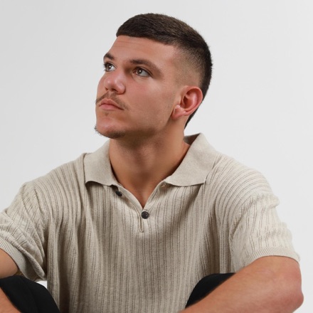 Nadav Hanzis