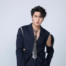 Listen to 薛恩Sean, watch music videos, read bio, see tour dates & more!