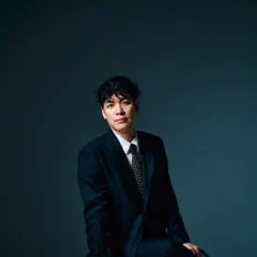 Listen to 川島明, watch music videos, read bio, see tour dates & more!