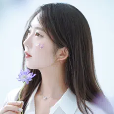 Escucha a Jennie Han, mira vídeos musicales, lee la biografía, consulta fechas de giras y mucho más.