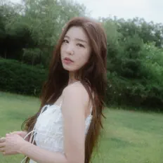 Listen to Darae, watch music videos, read bio, see tour dates & more!