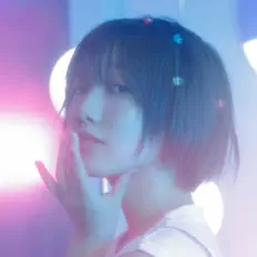 Dengarkan Airi Miyakawa, tonton video musik, baca bio, lihat tanggal tur & lainnya!