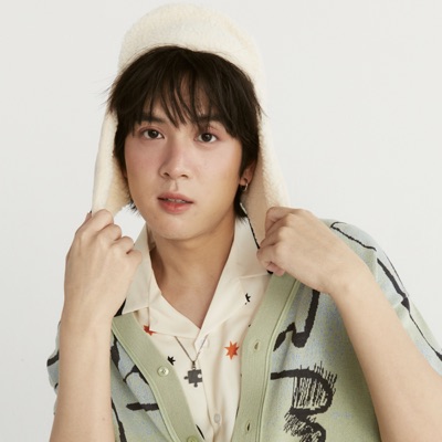 Listen to PON THANAPON, watch music videos, read bio, see tour dates & more!