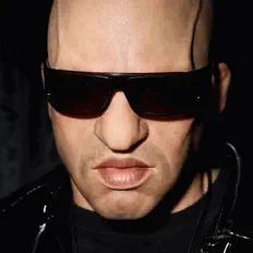 聆聽 Prince 85、觀看音樂影片、閱讀小傳、查看巡演日期等！