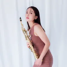 Dengarkan Ami Nakazono, tonton video musik, baca bio, lihat tanggal tur & lainnya!