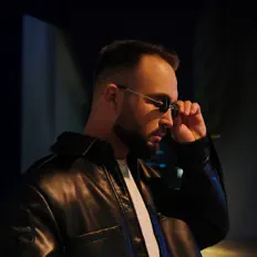 Écoutez Tanzh, regardez des vidéoclips, lisez la biographie, consultez les dates de tournée et plus encore !