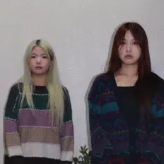 收听 RecordTheVoiceMessage、观看音乐视频、阅读小传、查看巡演日期等 ！