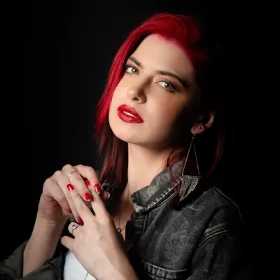 Listen to Daniela Aedo, watch music videos, read bio, see tour dates & more!