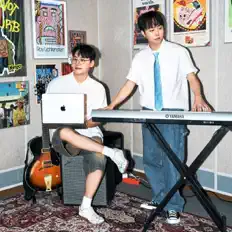 Escucha a entoy, mira vídeos musicales, lee la biografía, consulta fechas de giras y mucho más.