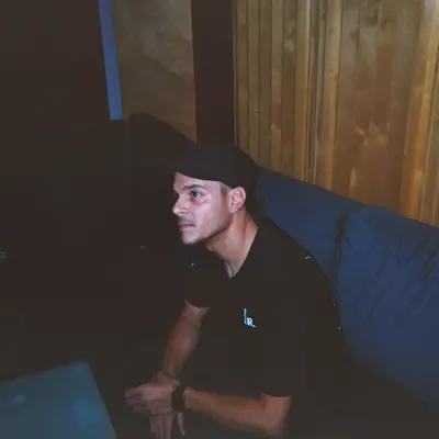 Listen to DaniDin, watch music videos, read bio, see tour dates & more!