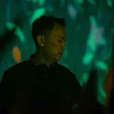 Listen to Hu Jun-Yi, watch music videos, read bio, see tour dates & more!