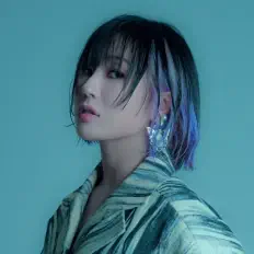 Listen to Yoari, watch music videos, read bio, see tour dates & more!
