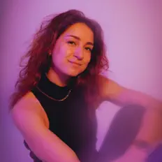 Listen to Frida Darko, watch music videos, read bio, see tour dates & more!