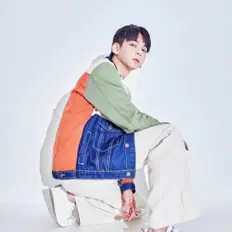Dengarkan 李狐, tonton video musik, baca bio, lihat tanggal tur & lainnya!