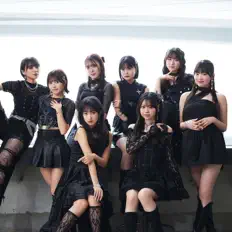 聆聽 OCHA NORMA、觀看音樂影片、閱讀小傳、查看巡演日期等！