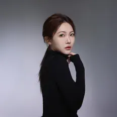 Poslechněte si interpreta 謝紫若, sledujte hudební videa, přečtěte si životopis, podívejte se na data turné a další informace.