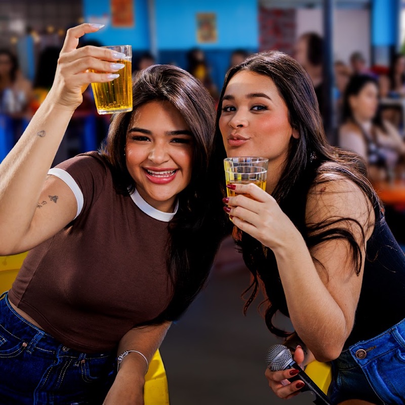 Jennifer e Stephany & CountryBeat - Tô na Moda