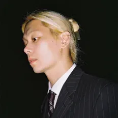 收听 문웅주、观看音乐视频、阅读小传、查看巡演日期等 ！