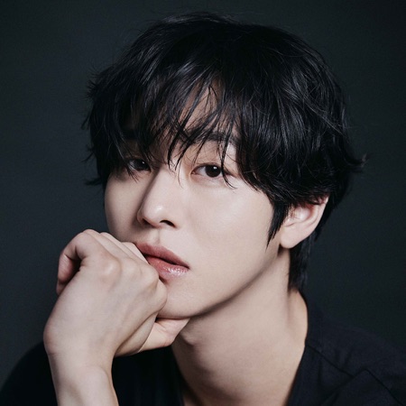 Ahn Hyo-seop artwork