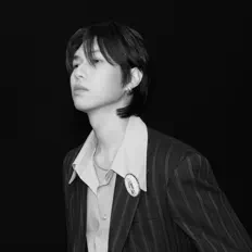 聆聽 Yohan Kim、觀看音樂影片、閱讀小傳、查看巡演日期等！