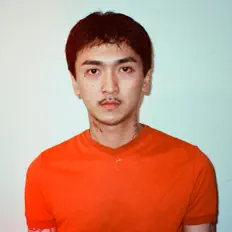 Poslechněte si interpreta Zhao Lin, sledujte hudební videa, přečtěte si životopis, podívejte se na data turné a další informace.