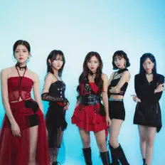 Ακούστε περιεχόμενο από Ferry Blue, παρακολουθήστε μουσικά βίντεο, διαβάστε το βιογραφικό, δείτε ημερομηνίες περιοδείας, και πολλά ακόμη!