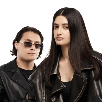 Listen to очки и кольца, watch music videos, read bio, see tour dates & more!